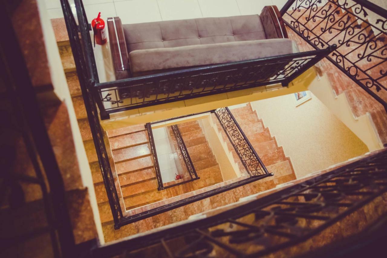 Eleon Hotel Баку Экстерьер фото